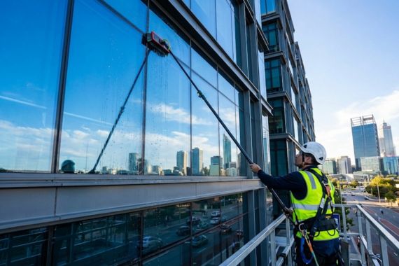 Professional window cleaning high-rise building Perth